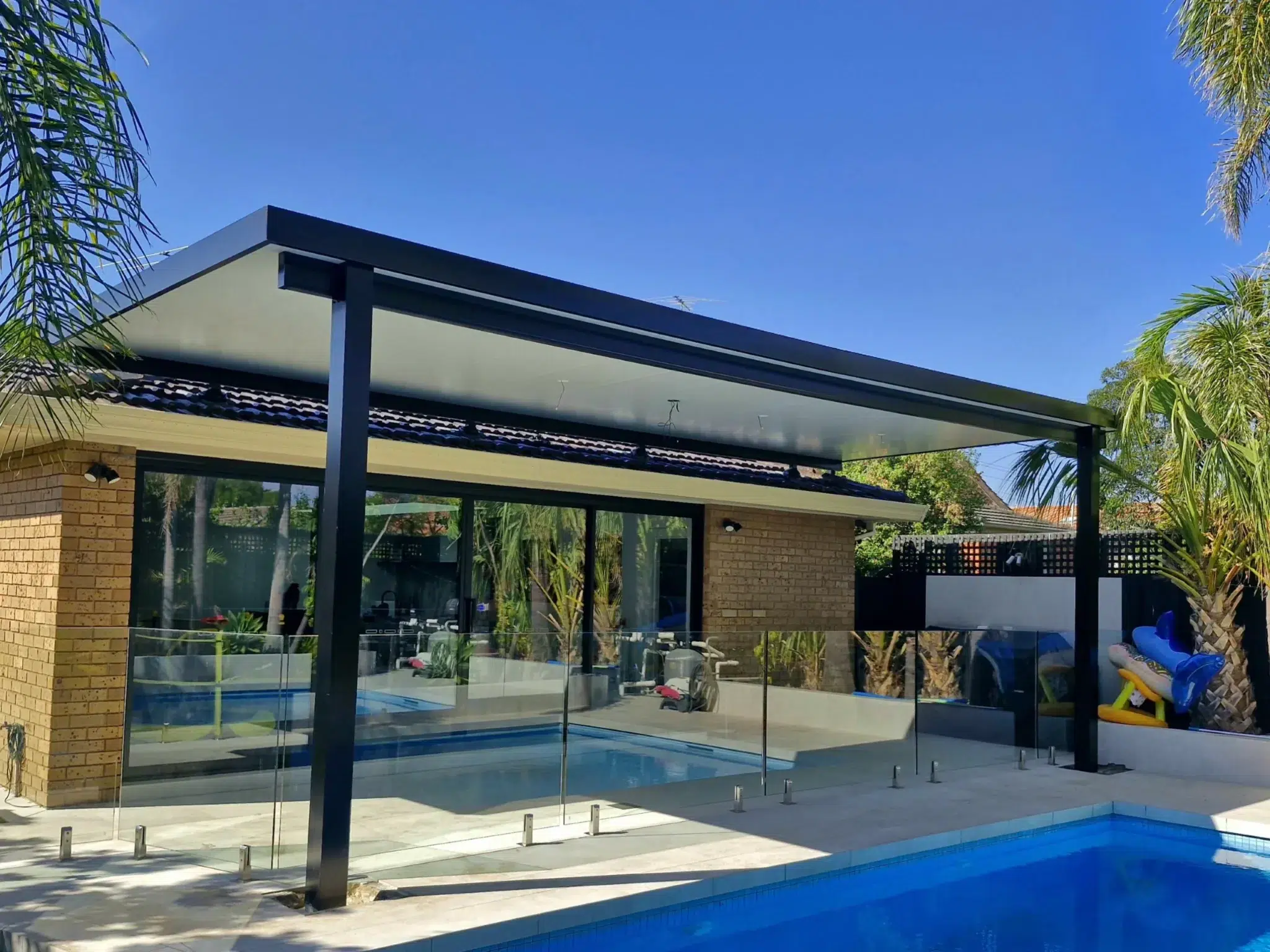 insulated patio flyover caufield south vic 3 2048x1536 1